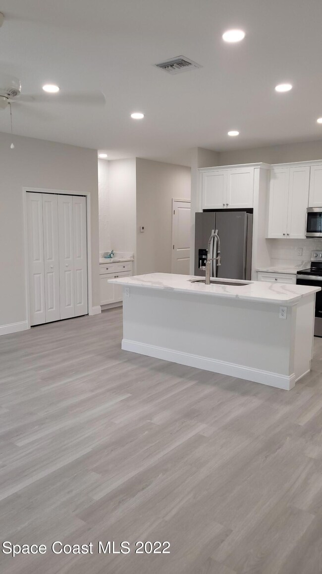 122 Rosa L Jones Dr, Cocoa, FL 32922 - photo 4