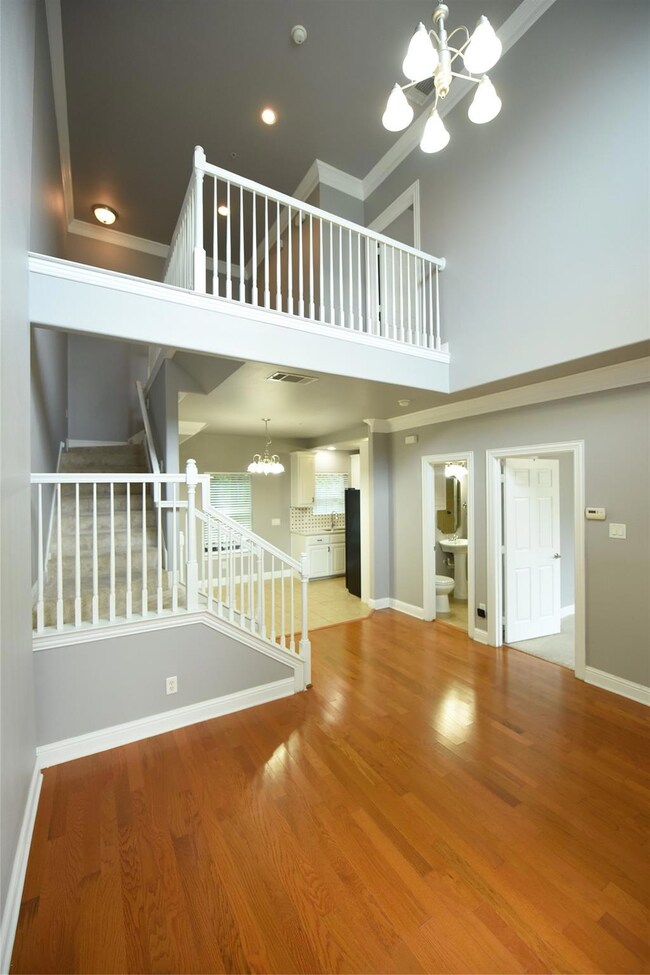 5617 Bryan Pkwy unit 3, Dallas, TX 75206 - photo 4