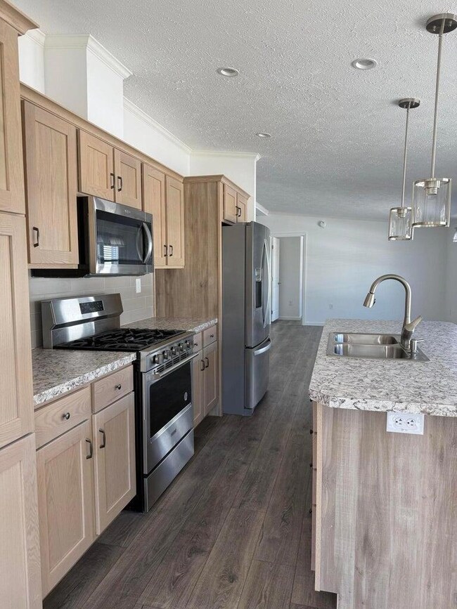 25 Lily's Way, Fairfield, ME 04937 - photo 4