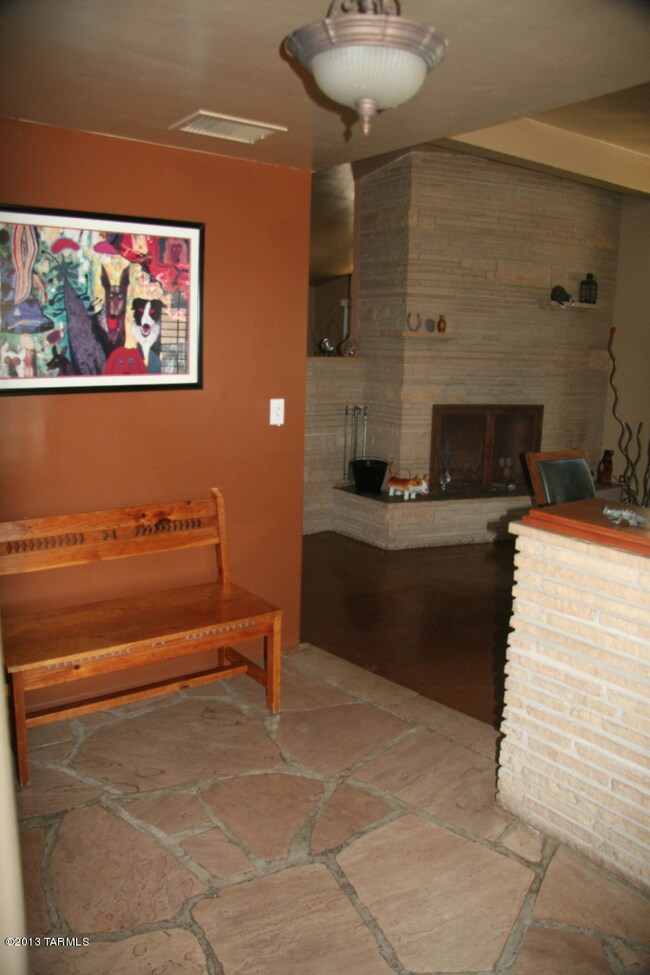 Front Entryway 2