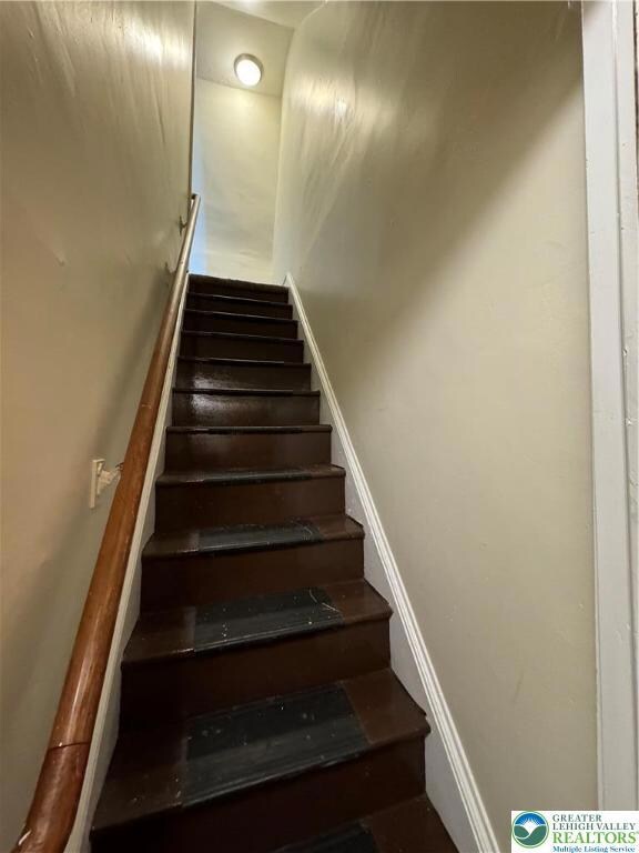 116 N 11th St unit 3, Allentown, PA 18102 - photo 4