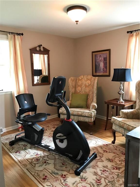 816 Meadow Dr, North Tonawanda, NY 14120 - photo 4