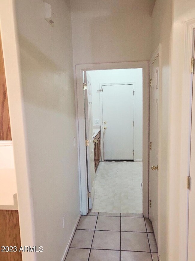 1491 E Dana Place unit I, Chandler, AZ 85225 - photo 7