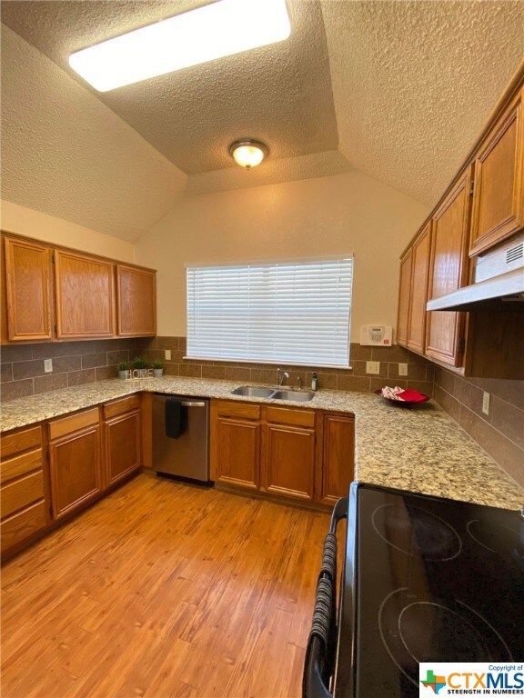 408 E Hogan Dr, Copperas Cove, TX 76522 - photo 7