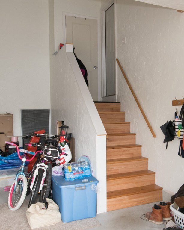 1 Marszalkowski St, Blackstone, MA 01504 - photo 3