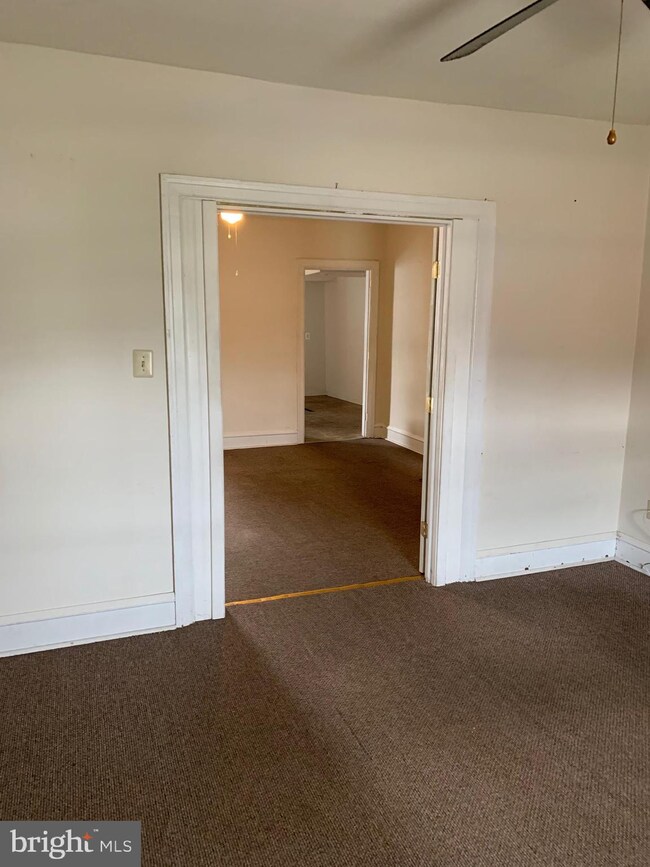 180 N 4th St, Telford, PA 18969 - photo 6