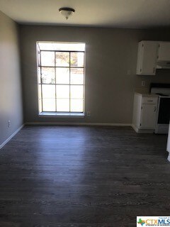 610 Bracewood Cir, San Marcos, TX 78666 - photo 5