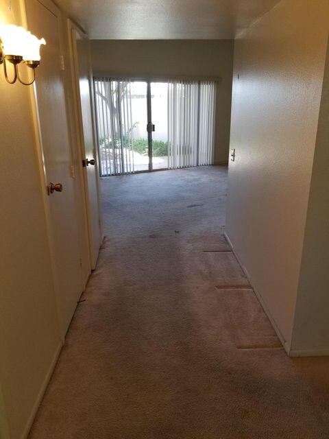 14227 N Palm Ridge Dr W, Sun City, AZ 85351 - photo 3