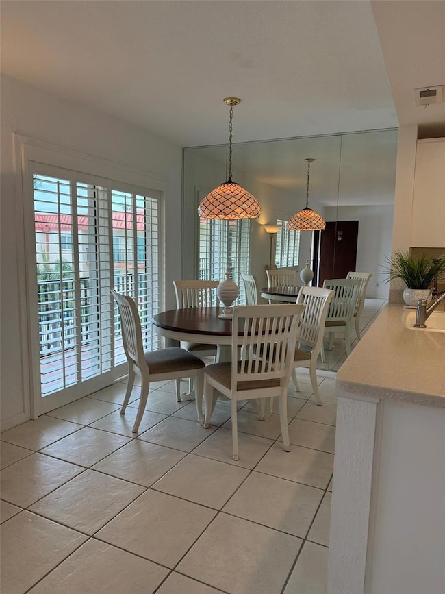 10369 Paradise Blvd unit 58, Treasure Island, FL 33706 - photo 6