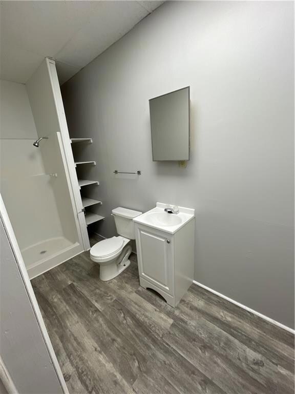 303 2nd St unit 5, Covington, IN 47932 - photo 4