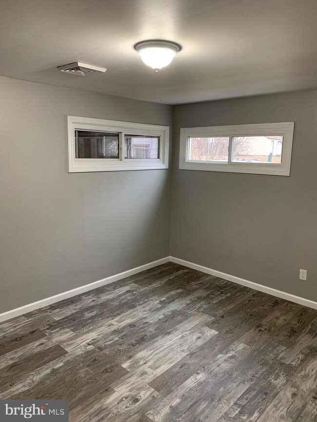 80 Lanning St, Ewing, NJ 08618 - photo 5