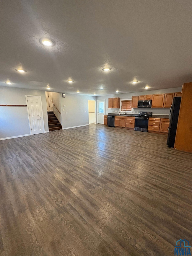 1012 N Mae St, Storm Lake, IA 50588 - photo 5