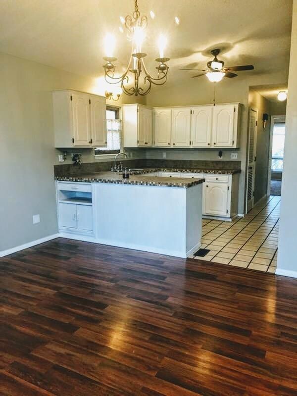 2 Abbey Cir, Bella Vista, AR 72715 - photo 4