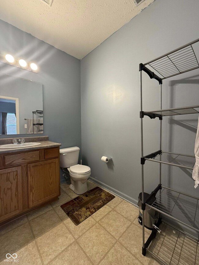 621 Appleseed Way, Indianapolis, IN 46217 - photo 7