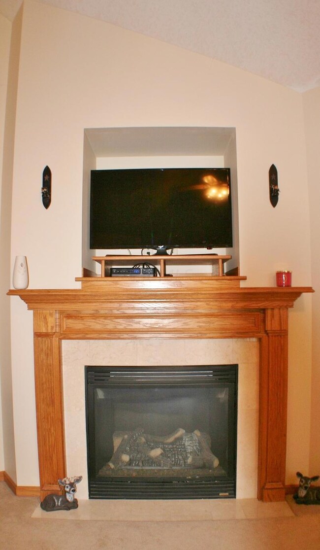 954 Kingsway Cir, Howard, OH 43028 - photo 6