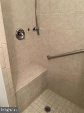 192 N Lansdowne Ave unit B2, Lansdowne, PA 19050 - photo 5