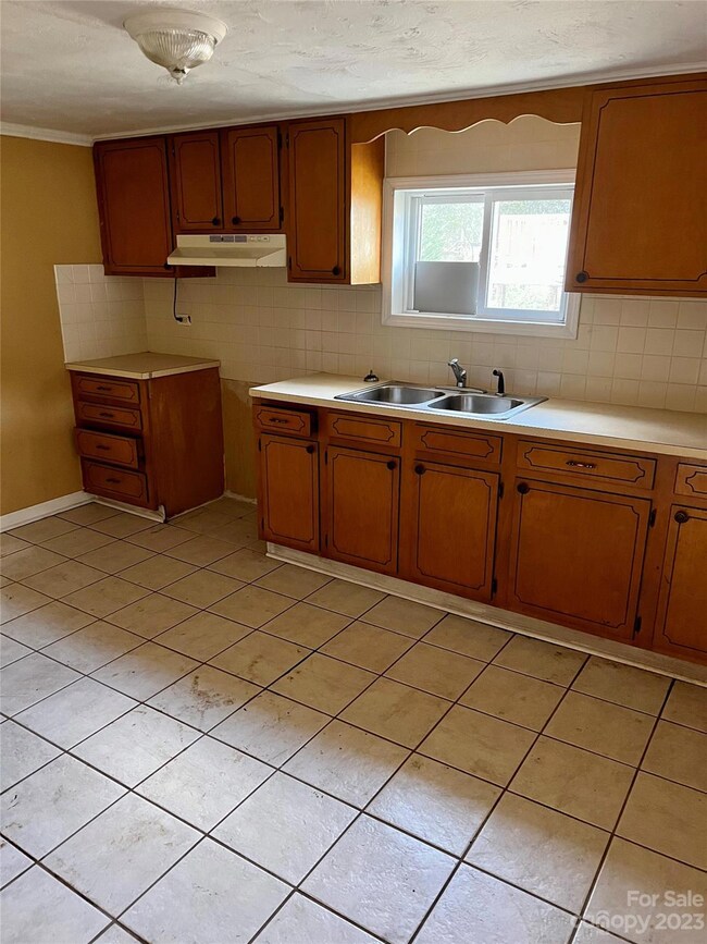 1117, 1115 Turnersburg Hwy, Statesville, NC 28625 - photo 5