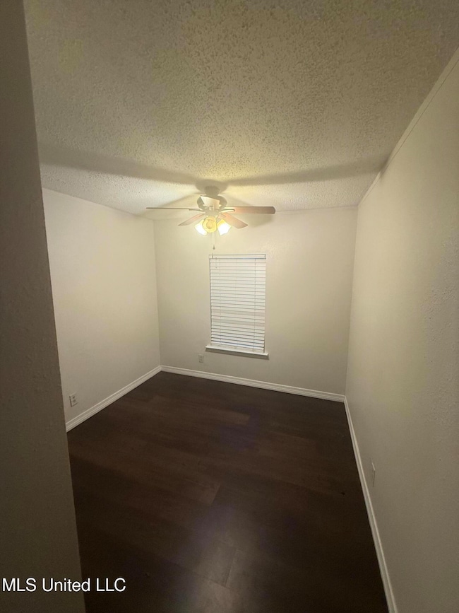 3513 Jerry Davis Rd, Moss Point, MS 39562 - photo 6