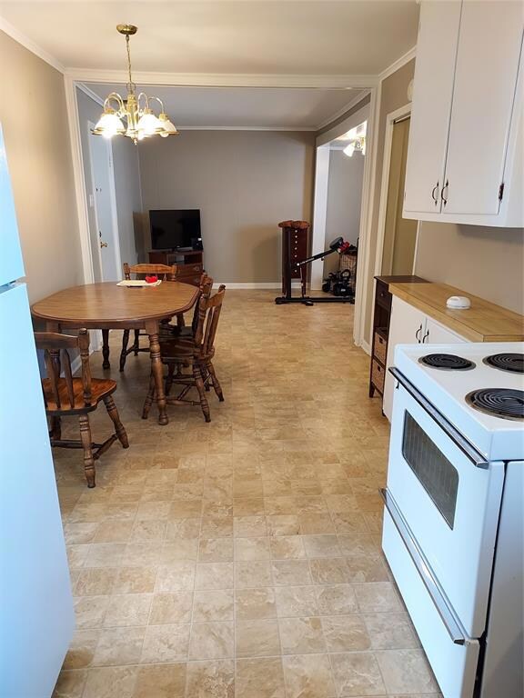 1709 Ridgewood Rd, Denison, TX 75020 - photo 4