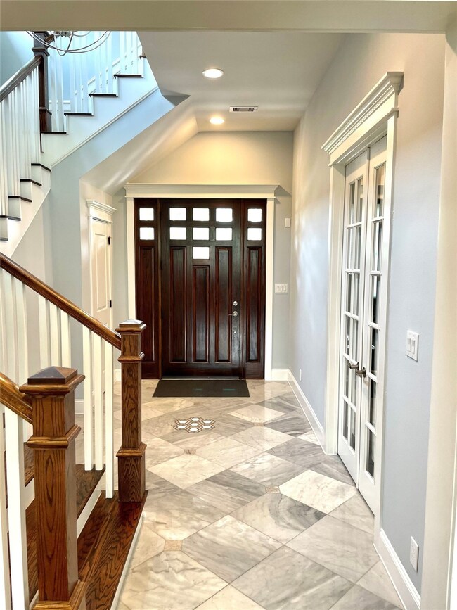 1406 Martin St, Houston, TX 77018 - photo 4