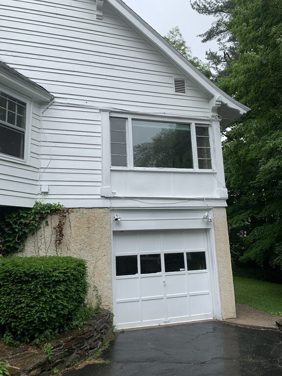 89 Morningside Rd, Worcester, MA 01602 - photo 4