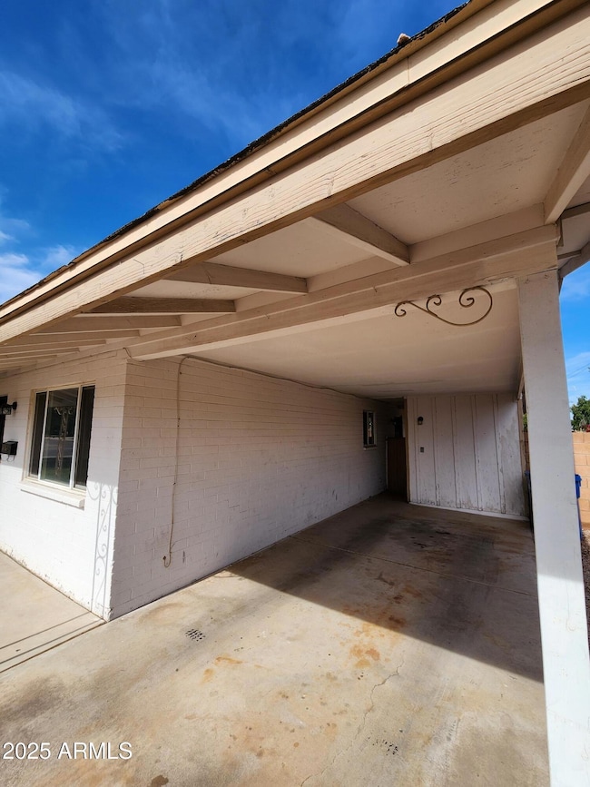 3636 W Echo Ln, Phoenix, AZ 85051 - photo 2