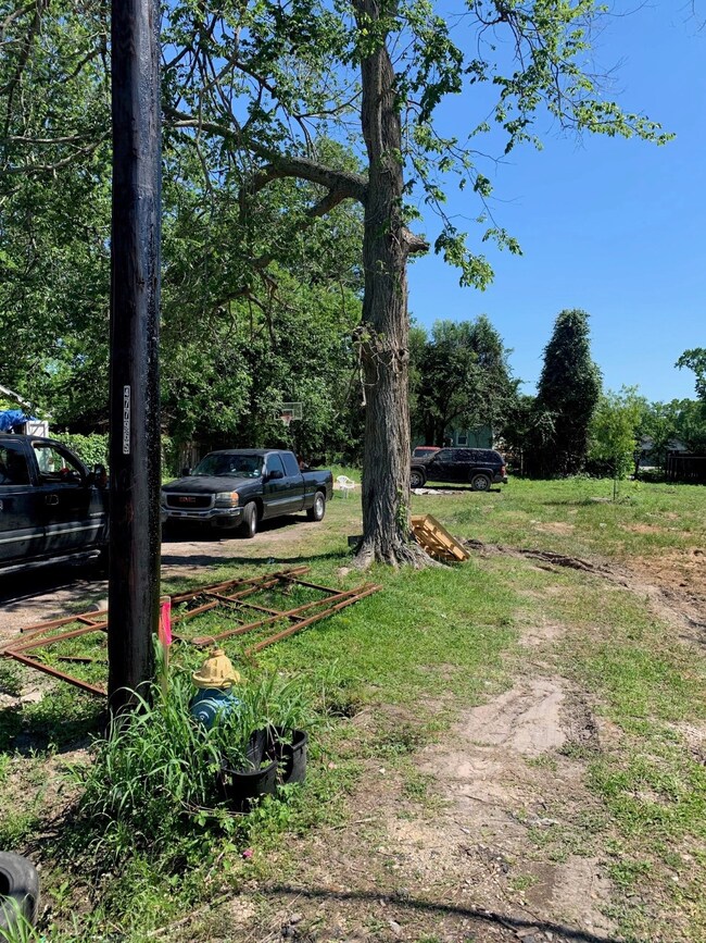 769 Granville Dr, Houston, TX 77091 - photo 3