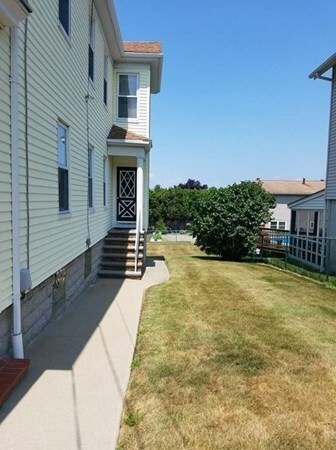 56 Howland St, Fall River, MA 02724 - photo 5