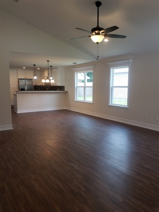 80 Shar-Mel-re Ln, Crawfordville, FL 32327 - photo 2