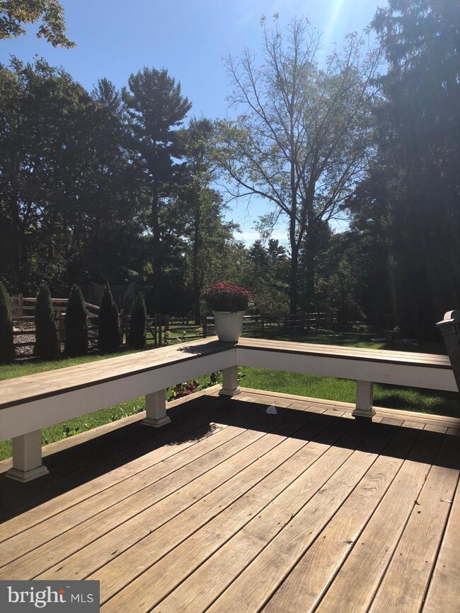 326 W Conestoga Rd, Devon, PA 19333 - photo 5