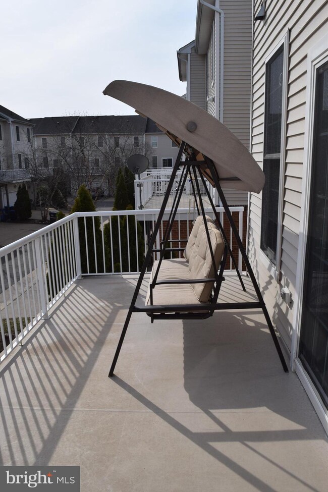 42805 Flannigan Terrace, Chantilly, VA 20152 - photo 4