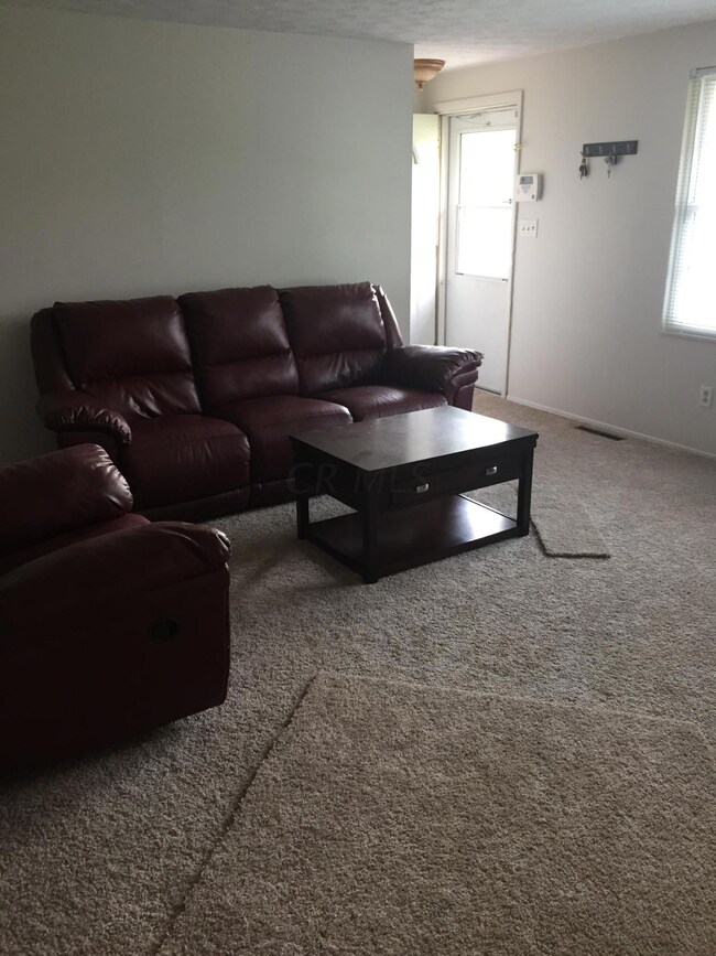 5069 Ewald Dr, Columbus, OH 43232 - photo 5