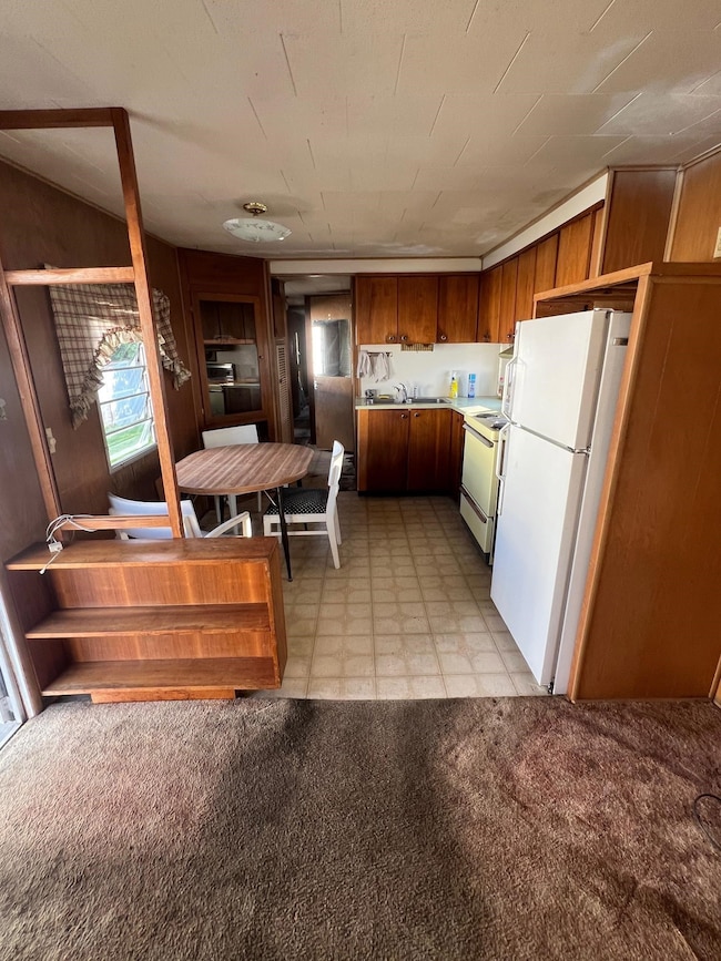 6417 N Cincinnati St unit 30, Spokane, WA 99208 - photo 3