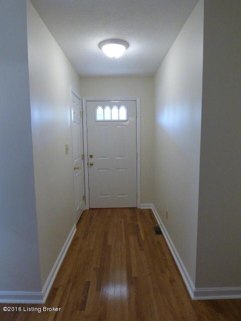 287 Highland Springs Dr, Mount Washington, KY 40047 - photo 3