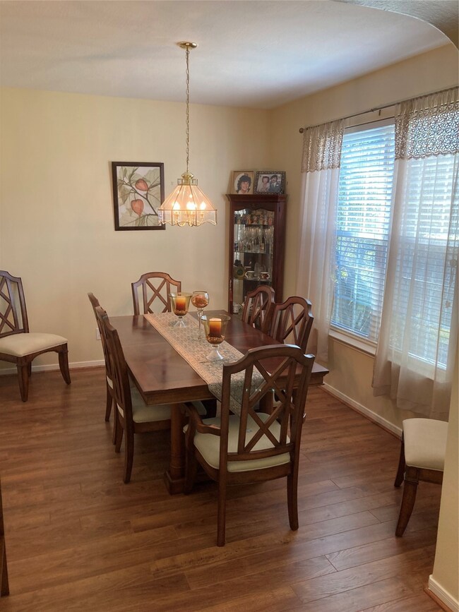 8914 Starlamp Ln, Houston, TX 77095 - photo 6