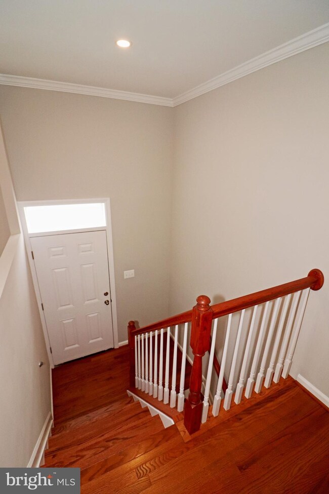 15 Pinecone Ct, Parkville, MD 21234 - photo 2