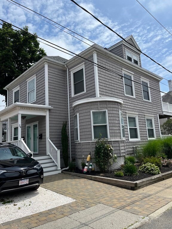 24 Ocean Terrace unit 1, Lynn, MA 01902 - photo 2