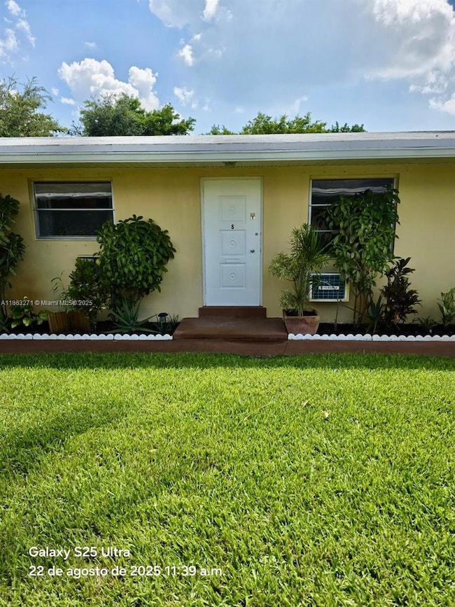 2241 Monroe St unit 8, Hollywood, FL 33020 - photo 3