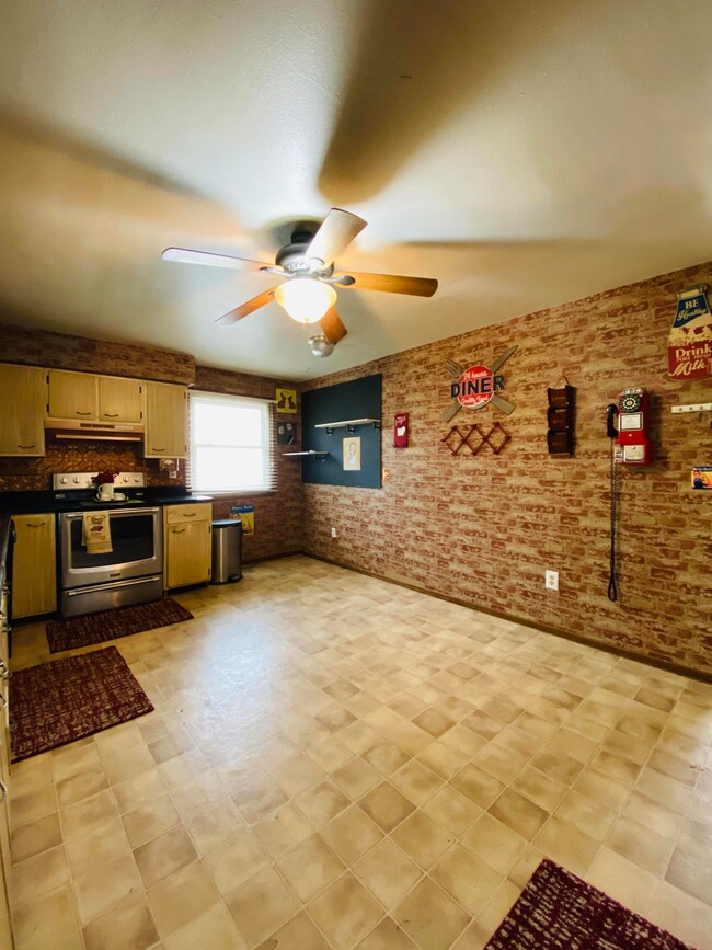 Kitchen 2<|><|>