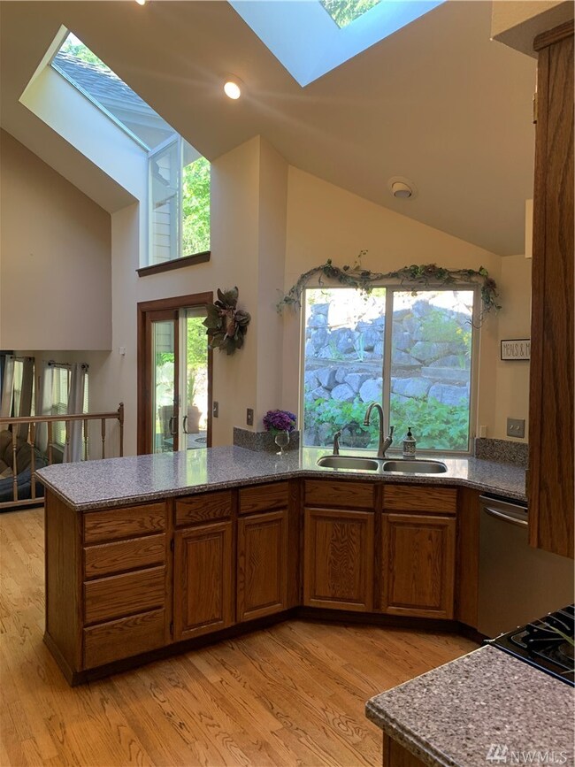 28222 15th Ave S, Federal Way, WA 98003 - photo 6