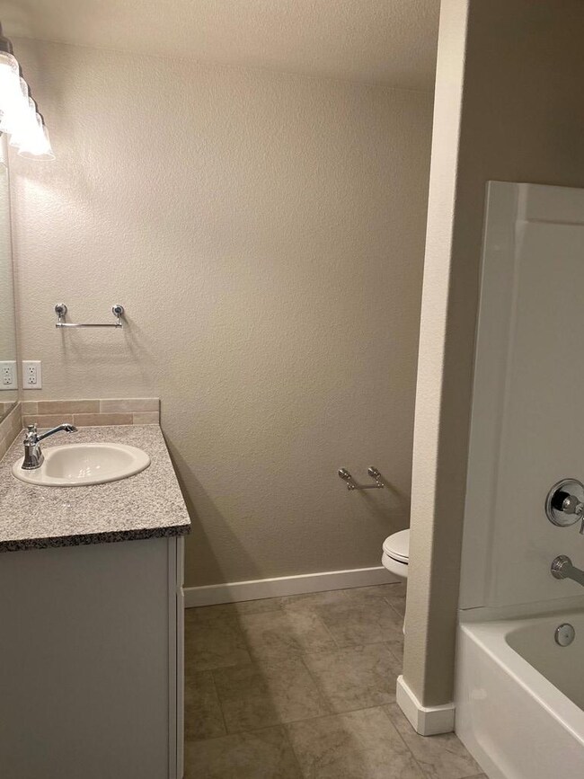 1408 E 89th St, Odessa, TX 79765 - photo 5