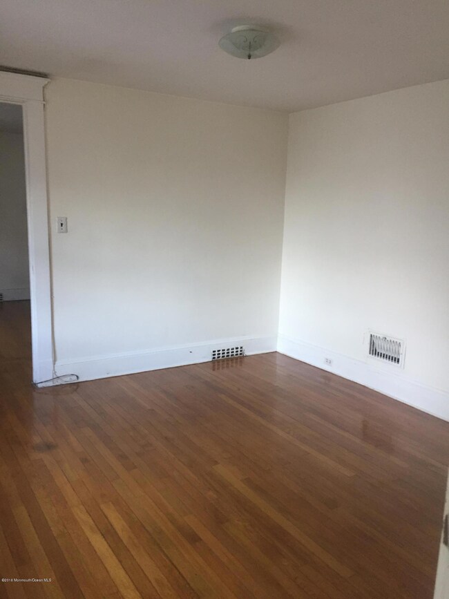 147 Washington St unit 2, Long Branch, NJ 07740 - photo 5