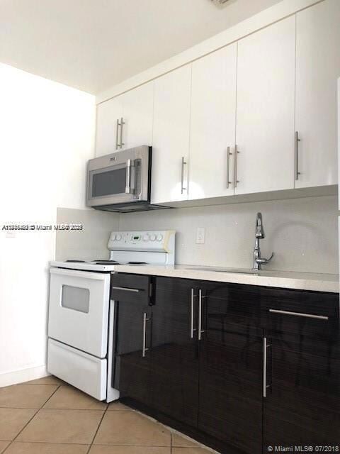 904 SW 7th Terrace unit 1, Hallandale Beach, FL 33009 - photo 3