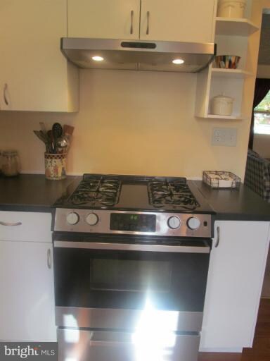 2023 Kennicott Rd, Windsor Mill, MD 21244 - photo 7