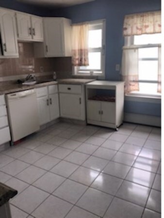 201 Farrington St unit 2, Quincy, MA 02170 - photo 3