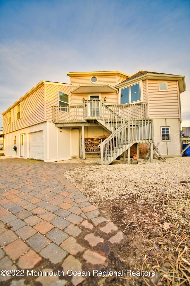 9 Carroll Ave, Tuckerton, NJ 08087 - photo 3