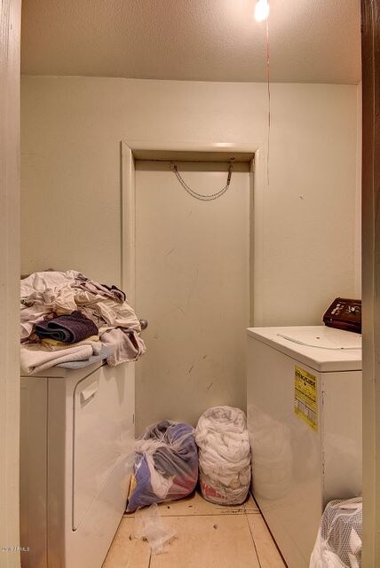 Laundry with Exterior Door