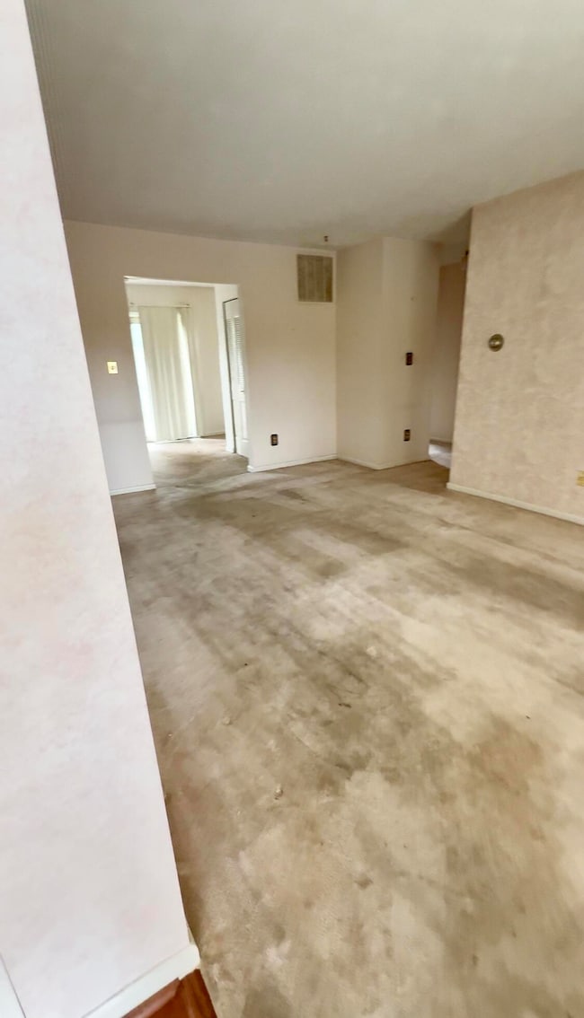 3500 Warwick Dr unit 31, Lexington, KY 40517 - photo 3