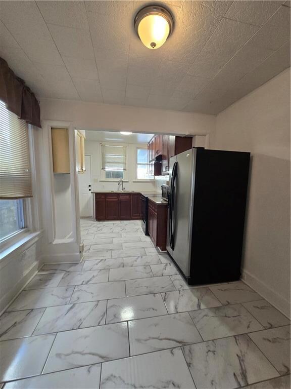 237 S Franklin St, Allentown, PA 18102 - photo 5