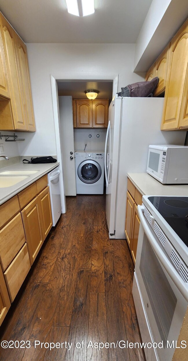 Kitchen entry